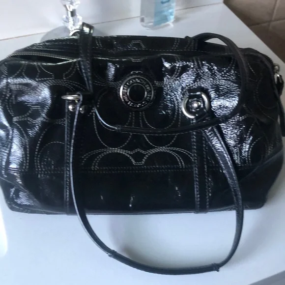 Coach purse - Picture 1 of 7